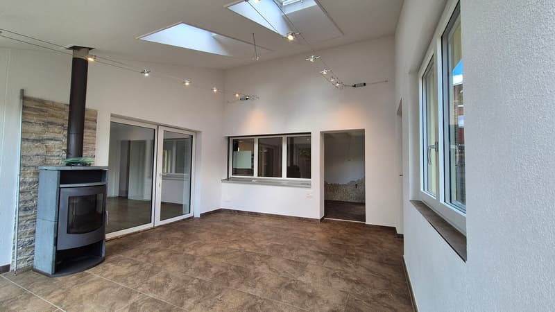 Familienfreundliches 5.5-Zimmer-Einfamilienhaus mit viel Platz und Wintergarten in Klingnau (14)