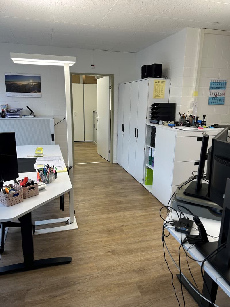 Büroflächen in Industriezone "Bornfeld Gheid" zu vermieten (5)
