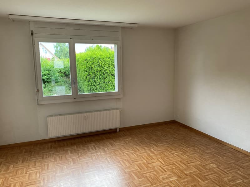 2 1/2 Zi-Parterrewohnung mit Balkon (3)