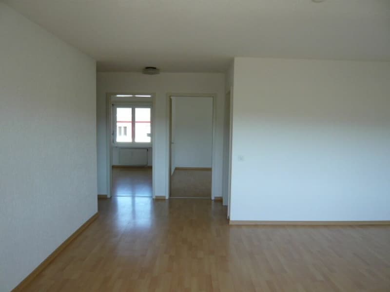 aufgefrischte 4.5-Zimmerwohnung mit Aussicht ins Grüne in Hindelbank zu vermieten! (7)