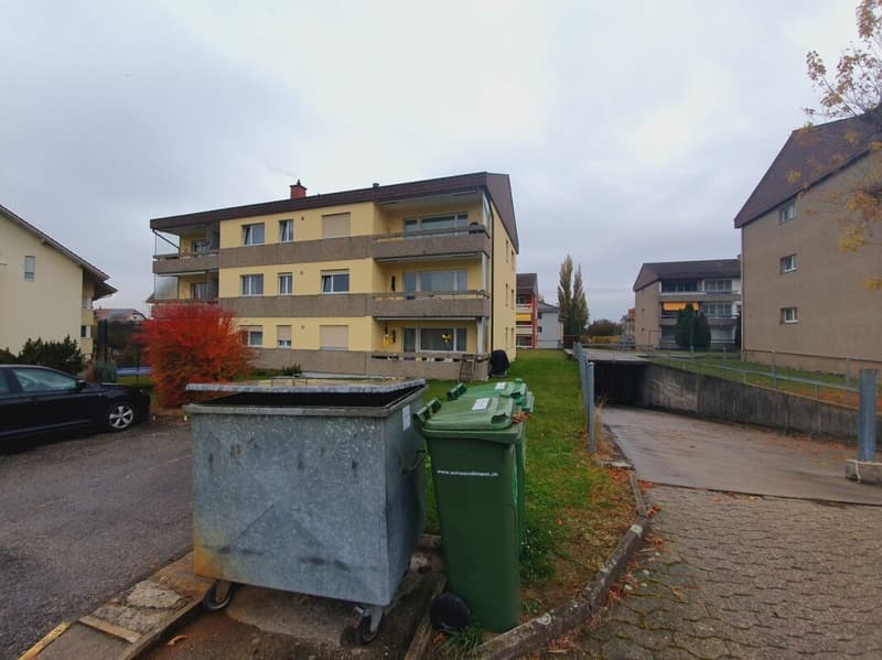 Hindelbank - schöne 2-Zimmerwohnung mit Aussicht ins Grüne zu vermieten! (2)