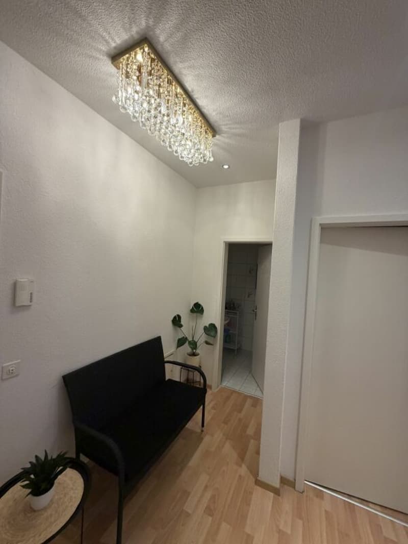 Eigerplatz - Helle und grosszügiger Gewerberäume zu vermieten! (6)