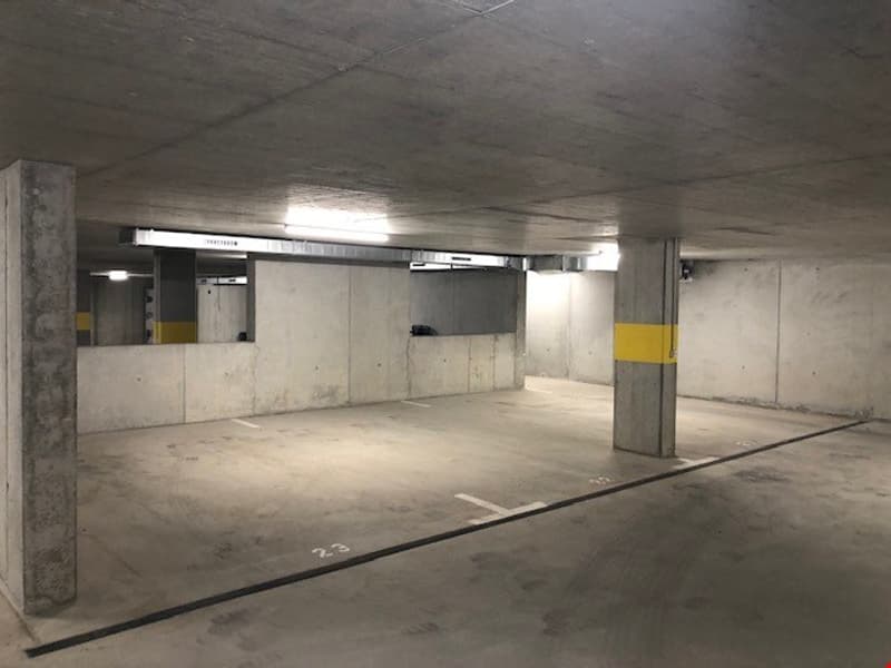 Einstellhallenplätze zu vermieten (3)