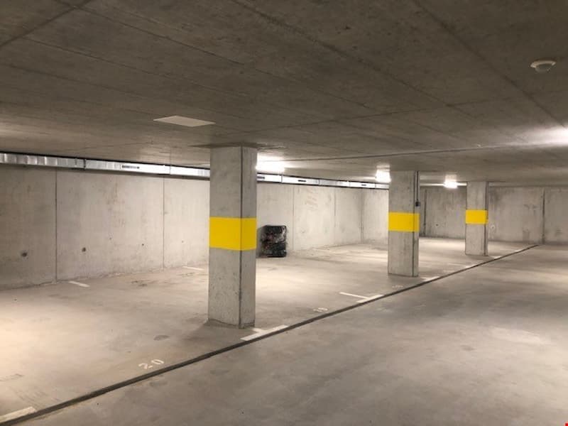 Einstellhallenplätze zu vermieten (4)