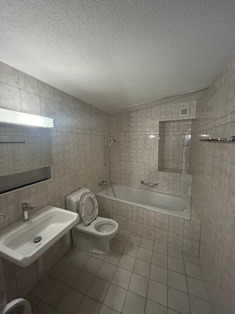 Charmant appartement de 2.5 pièces à Bienne – disponible immédiatement (8)