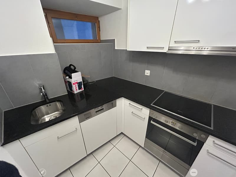 Charmant appartement de 2.5 pièces à Bienne – disponible immédiatement (4)