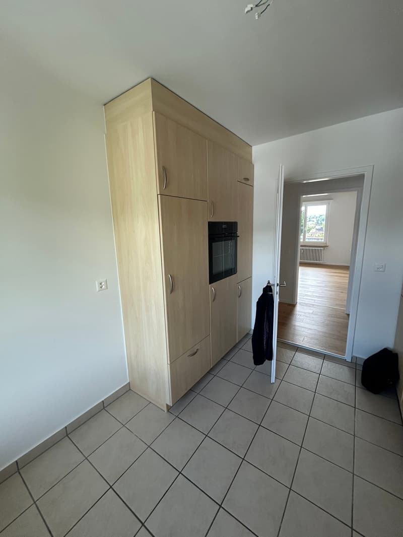 Charmant appartement de 4 pièces avec balcon à Nidau (7)