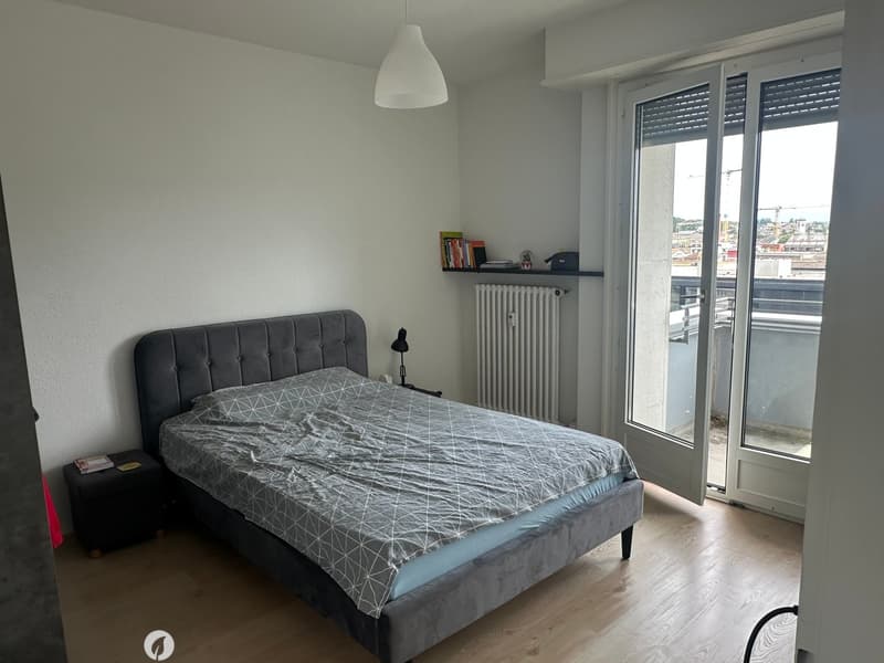 Lumineux appartement de 2 pièces avec balcon au 6e étage – Bienne (5)