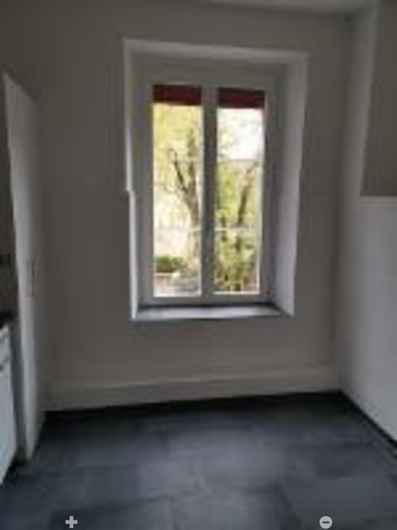 Appartement de 2.5 pièces lumineux à Bienne - Helle 2.5-Zimmer-Wohnung in Biel (7)