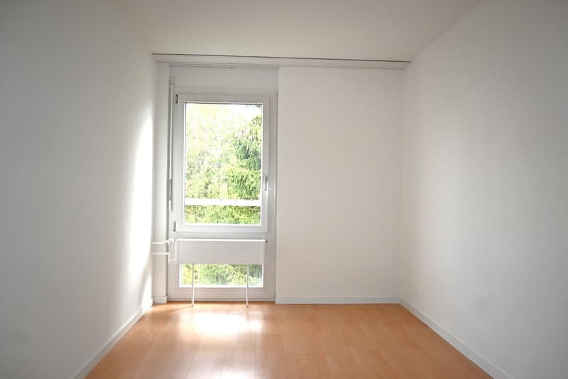 Grosszügige sowie Helle 3.5 Zimmerwohnung an ruhiger Lage in Worb! (6)