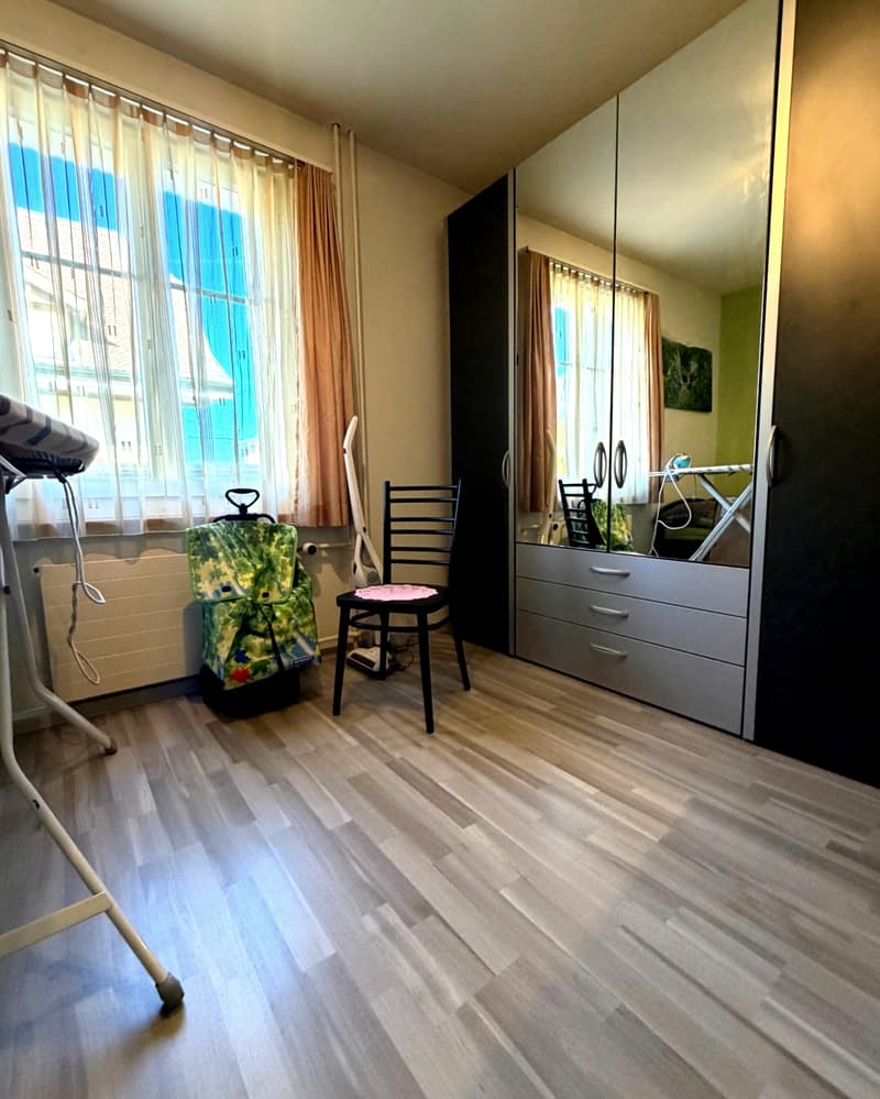Einfamilienhaus mit Einlegerwohnung und Zimmer (6)
