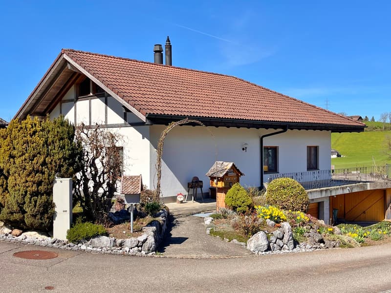 grosses 4.5-Zimmer Einfamilienhaus an ruhiger Lage (16)
