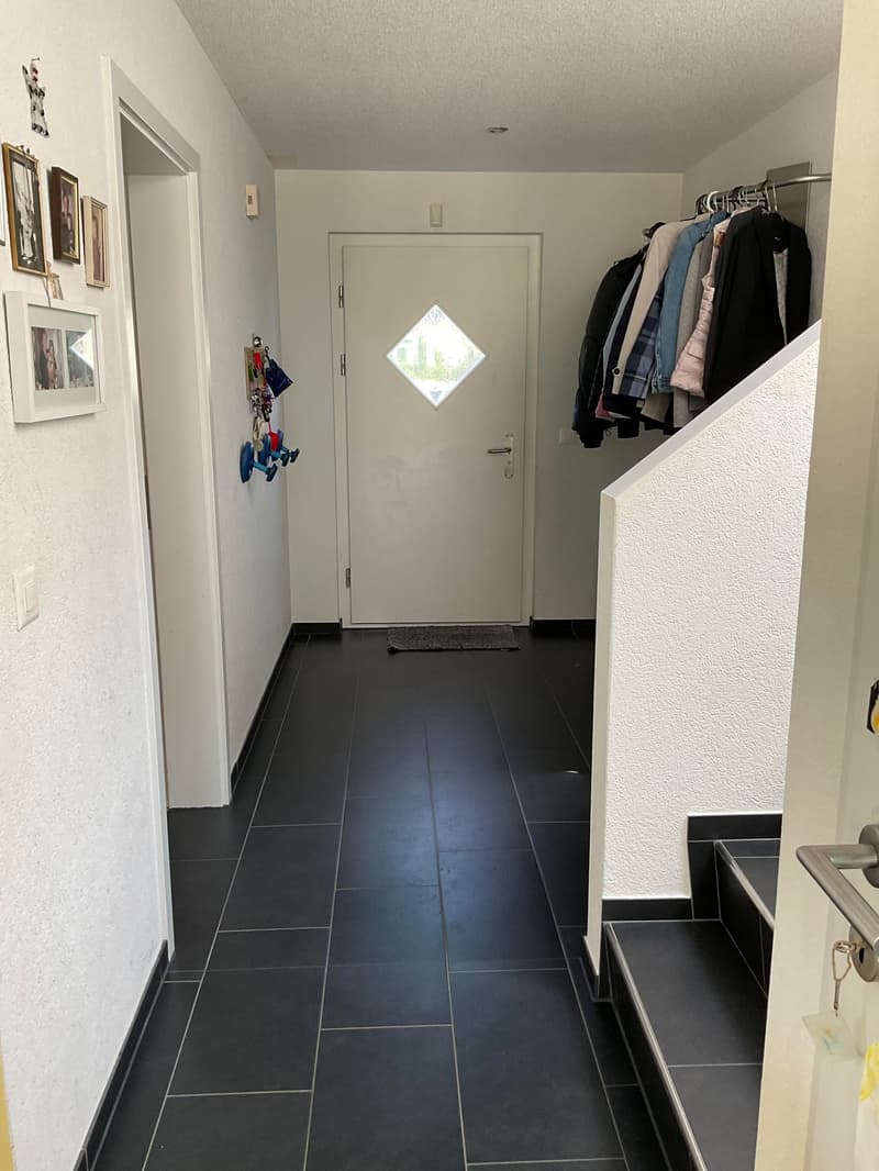 Stilvolles 5½-Zimmer-Einfamilienhaus mit Garten in Hubersdorf (16)