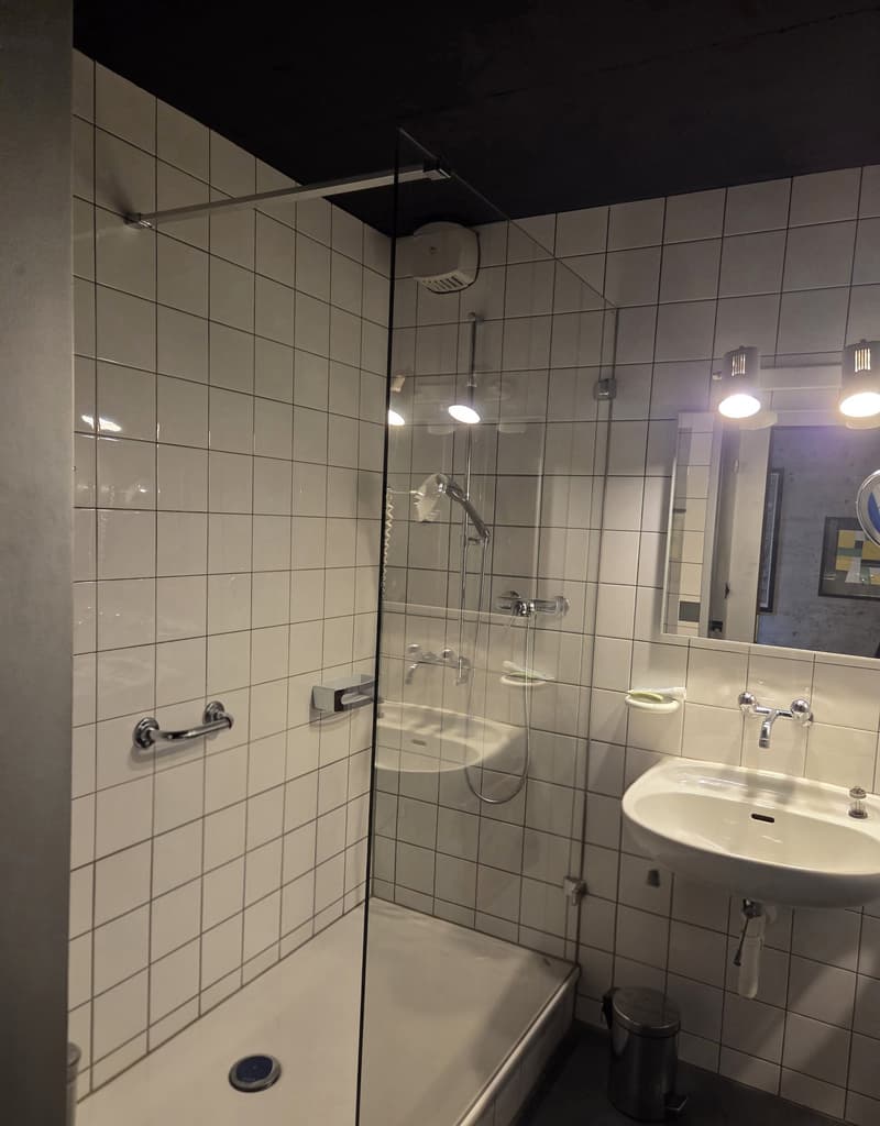 Charmantes 5.5-Zimmer-Reiheneinfamilienhaus in Biel – Wohnen mit Stil und Komfort (8)
