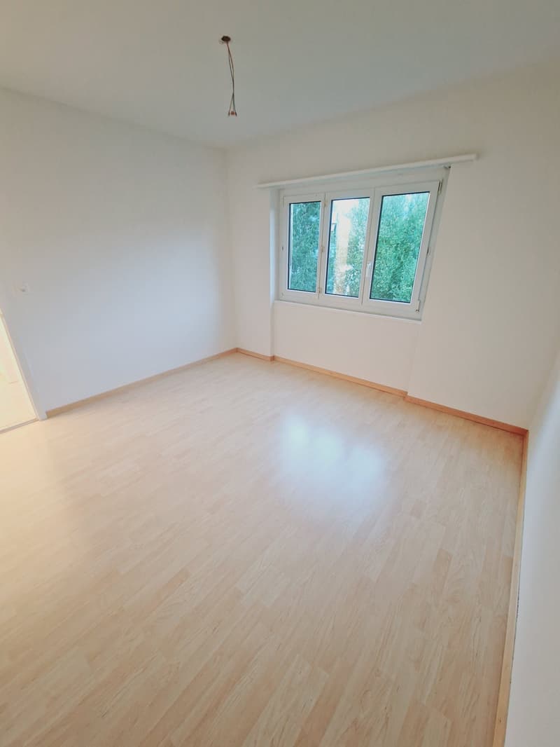 2,5 Zimmer-Wohnung am Schlattweg 4 in Sutz (8)