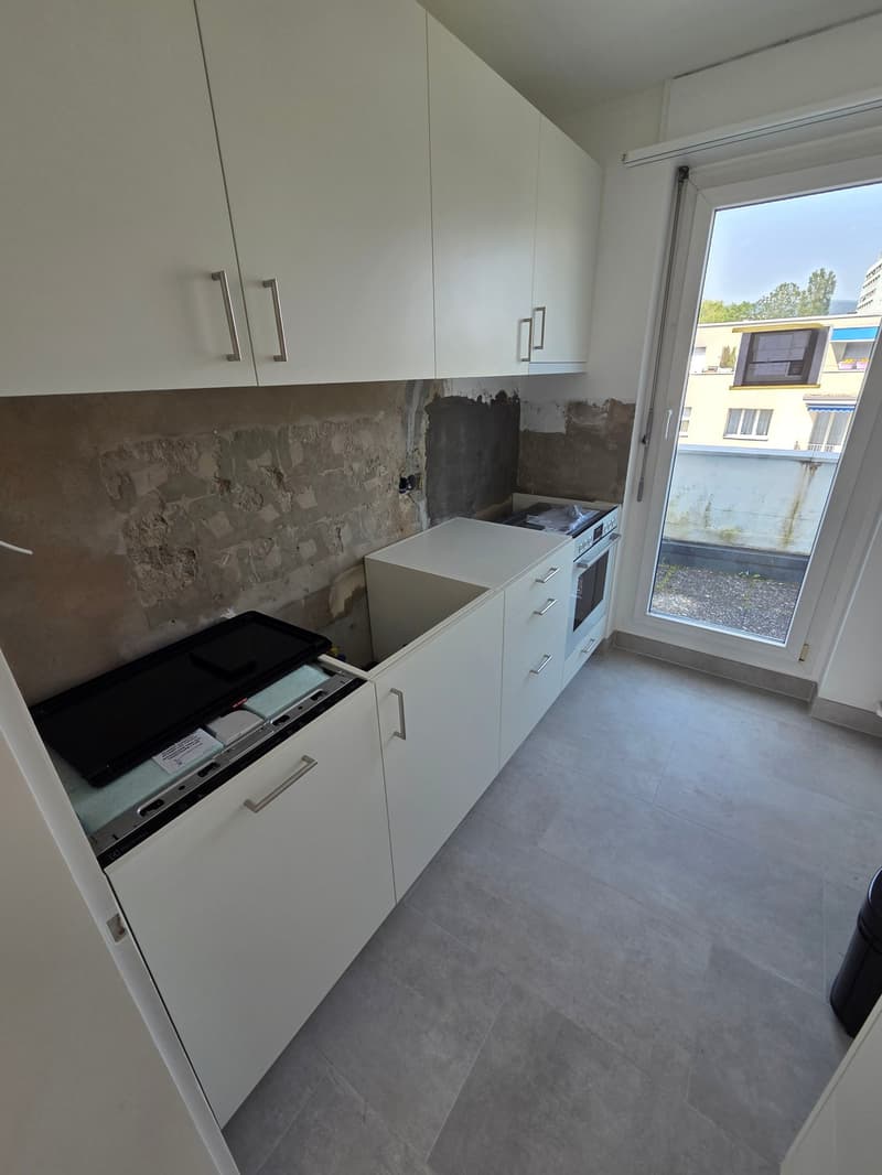 RUHIGE 4-Zimmer-Attikawohnung in kleinem Mehrfamilienhaus (4)