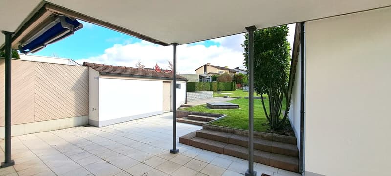 Gartenwohnung inkl. direkt verbundener Garagebox,grosszügigem EG/UG-Bereich, Haushaltsraum, Garten (7)
