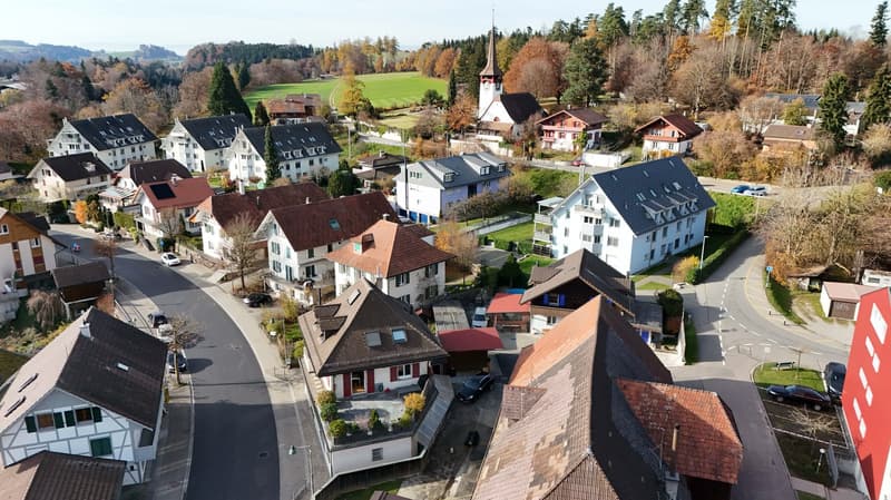 Ladenlokal / Atelier im Zentrum von Niederscherli (17)
