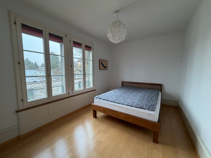 Charmante 4.5-Zimmer-Dachwohnung im historischen Bern (6)