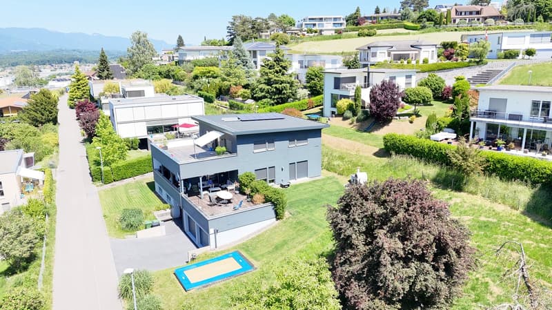 Grosszügiges Mehrgenerationenhaus in Bellmund – Modern, ruhig und familienfreundlich (3)
