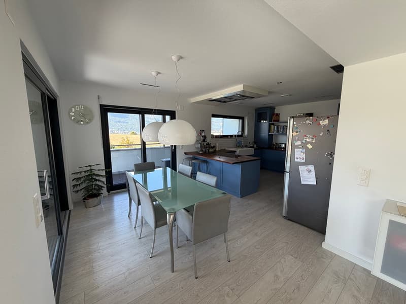 Grosszügiges Mehrgenerationenhaus in Bellmund – Modern, ruhig und familienfreundlich (5)