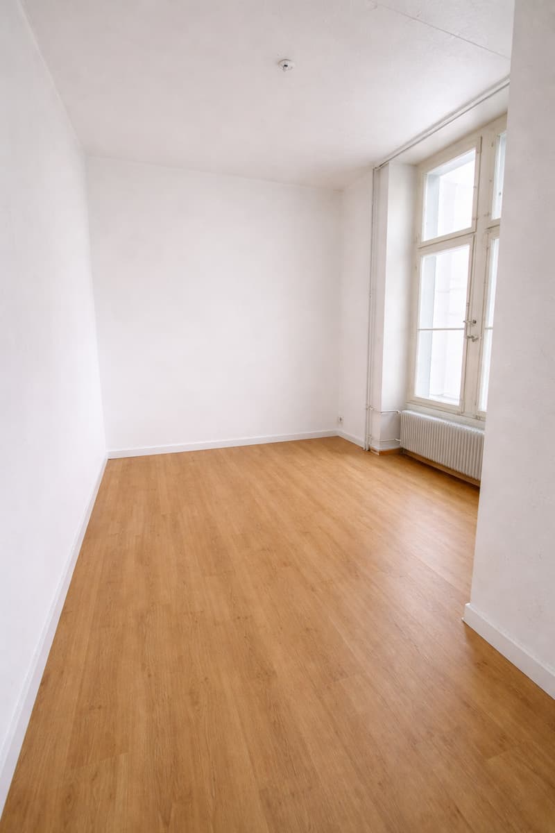 Charmante 3-Zimmer-Wohnung in der historischen Gerechtigkeitsgasse (4)