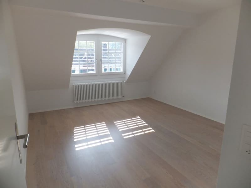 Elegante Dachwohnung im begehrten Kirchenfeld-Quartier (5)