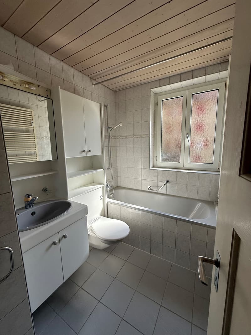 BEFRISTETES WOHNEN 2-Zimmerwohnung im beliebten Lorrainequartier (5)
