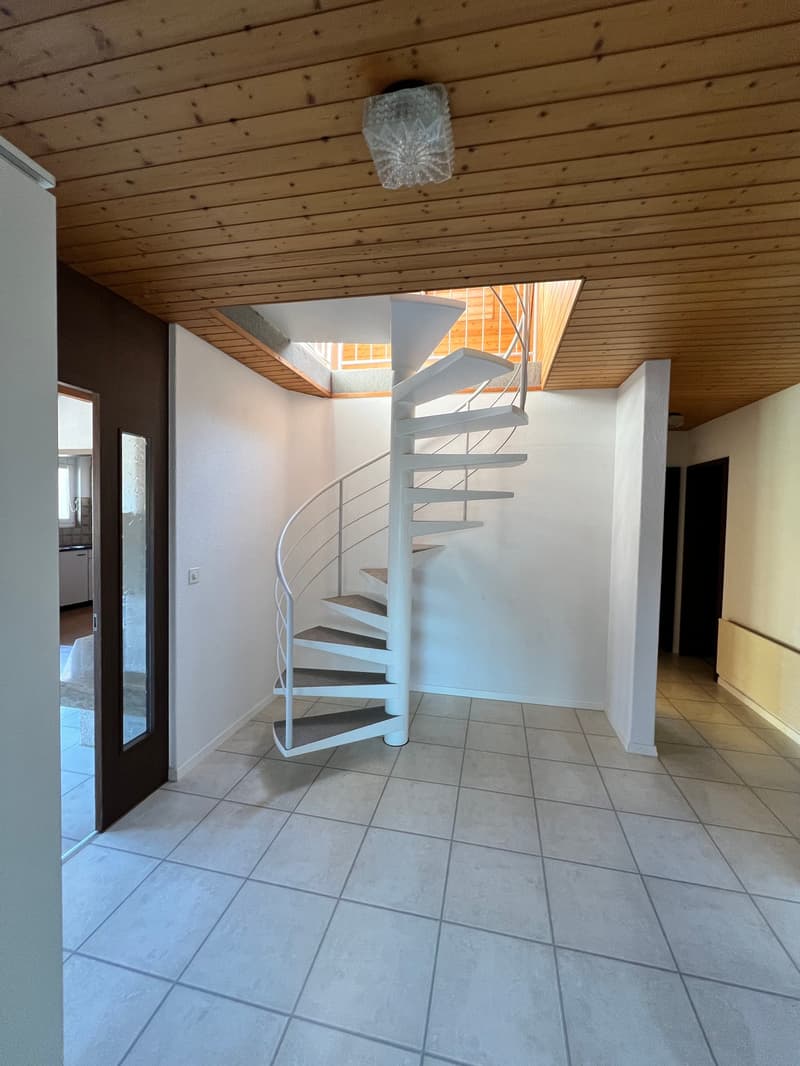 Charmante 4-Zimmer-Maisonette-Wohnung in Wichtrach (11)
