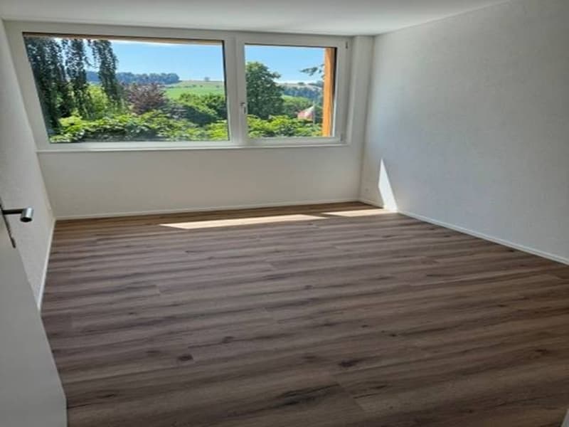 Charmante 3.5-Zimmerwohnung 1.OG in Huttwil – Neubau Erstbezug (6)