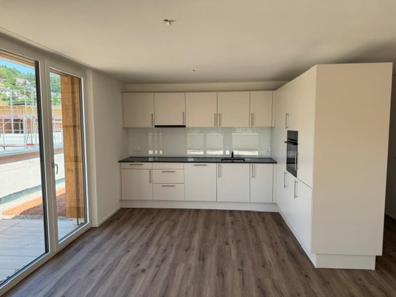Charmante 3.5-Zimmer-Attikawohnung in Huttwil, grosser Balkon, Neubau Erstbezug (8)