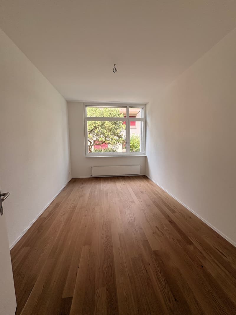 Moderne 4.5-Zimmer-Neubauwohnung in Madiswil – sofort verfügbar! (9)