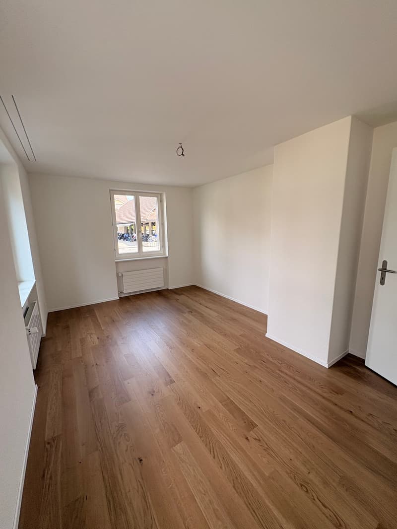Moderne 3.5-Zimmer-Neubauwohnung im Erdgeschoss in Madiswil – ab sofort verfügbar! (6)