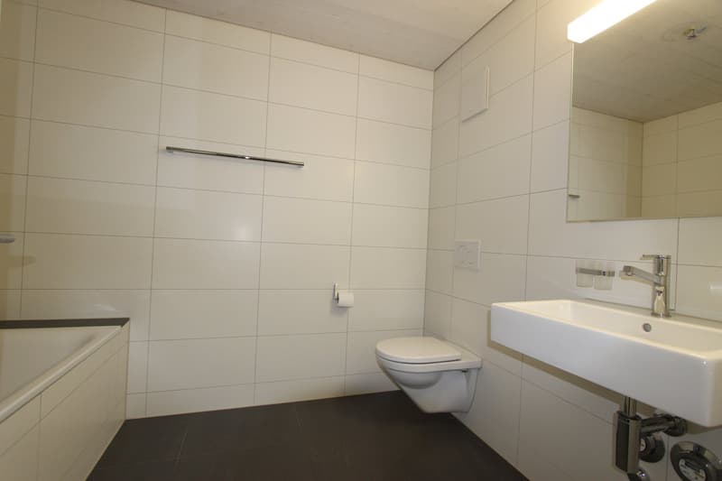 Badezimmer mit Badewanne