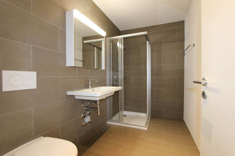Badezimmer mit Dusche
