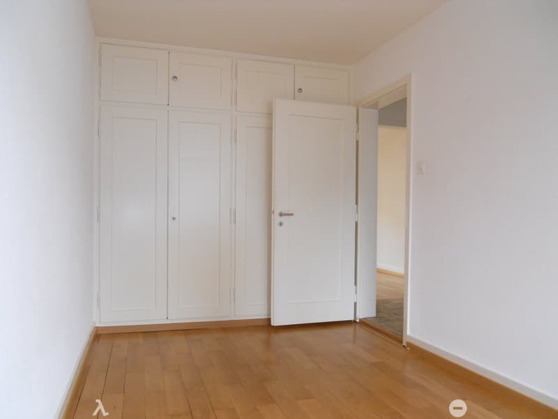 Charmante 3.5-Zimmer-Wohnung mit Balkon in Biel (4)