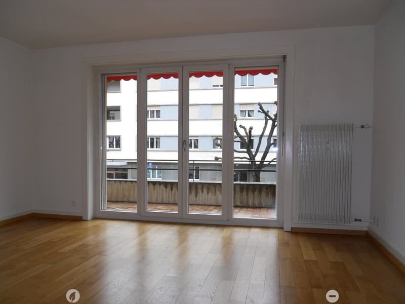 Charmante 3.5-Zimmer-Wohnung mit Balkon in Biel (6)