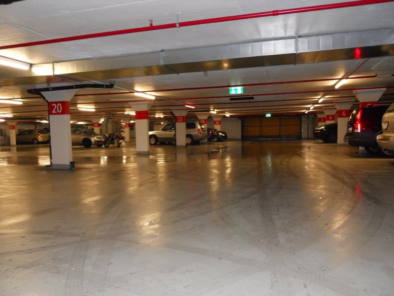 Einstellhalle