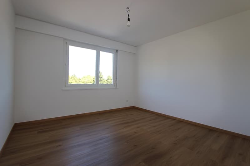 Sanierte helle 3.5-Zimmer-Wohnung mit Balkon (10)