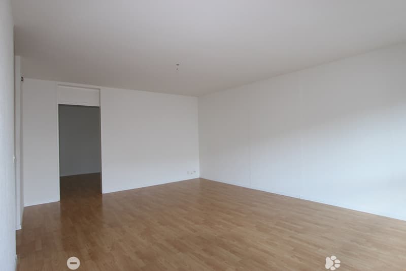 Wohnzimmer Richtung Schlafzimmer