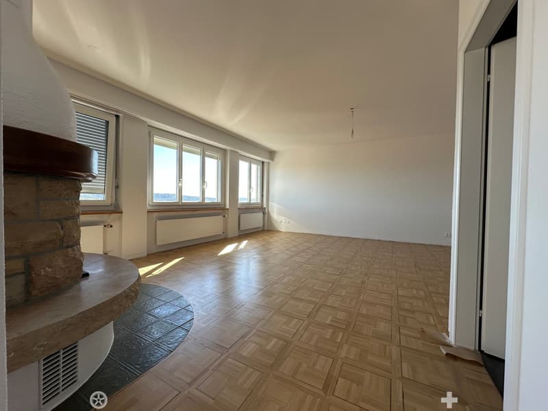 Charmante 5-Zimmer-Wohnung mit Panoramablick (6)