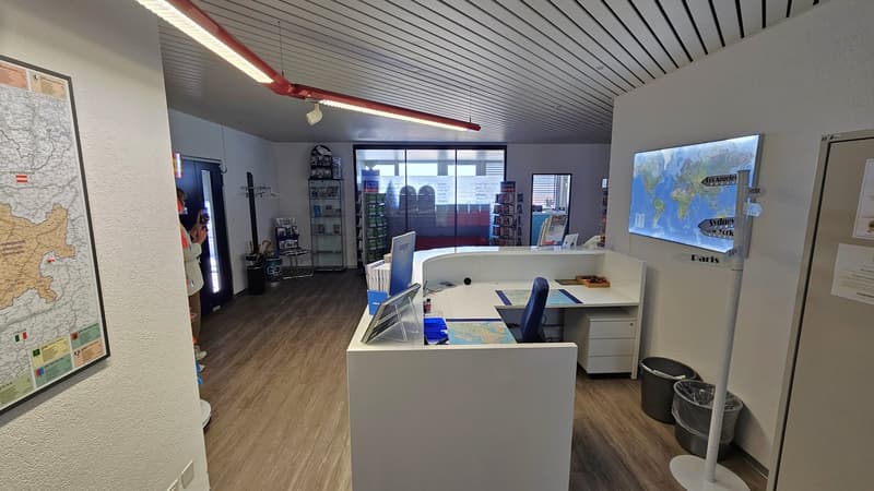 Eingang Büro