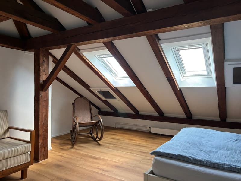 Charmante 2.5‑Zimmer-Dachatelierwohnung im beliebten Kirchenfeldquartier (5)