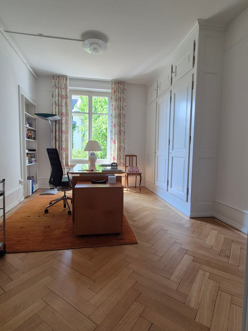 stilvolle 6-Zimmer-Altbauwohnung im beliebten Kirchenfeldquartier (4)