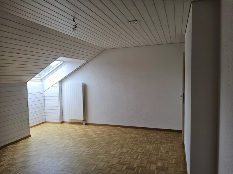 Zu vermieten: Sanierte 3½ Zimmer-Wohnung (2. OG ohne Lift) in Wichtrach! (9)