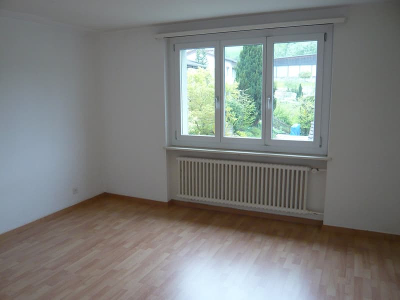 3 1/2-Zimmer-Wohnung 1. OG (8)