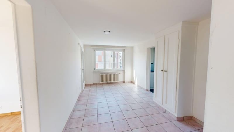 3 1/2-Zimmer-Wohnung 1. OG (2)