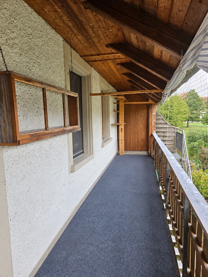 Charmante 5-Zimmer-Maisonette-Wohnung in Leuzigen – Ruhig, familienfreundlich und stilvoll! (5)
