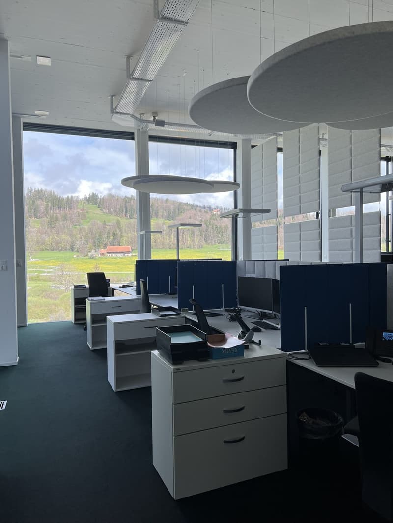 Surface administrative d'env. 420 m2 à louer à Bulle (7)