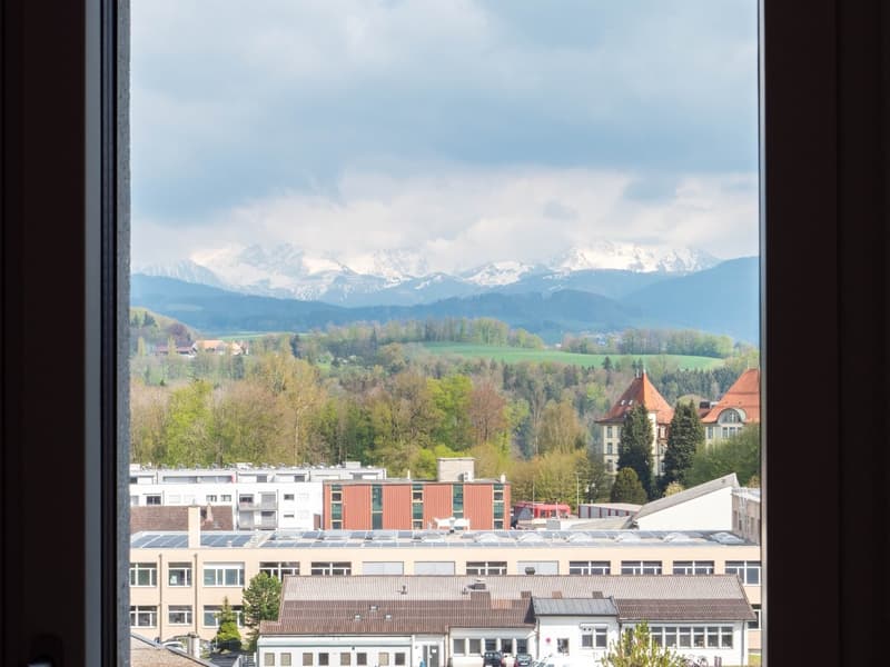 Appartement de 2.5 pièces au 4ème à Fribourg ! (7)